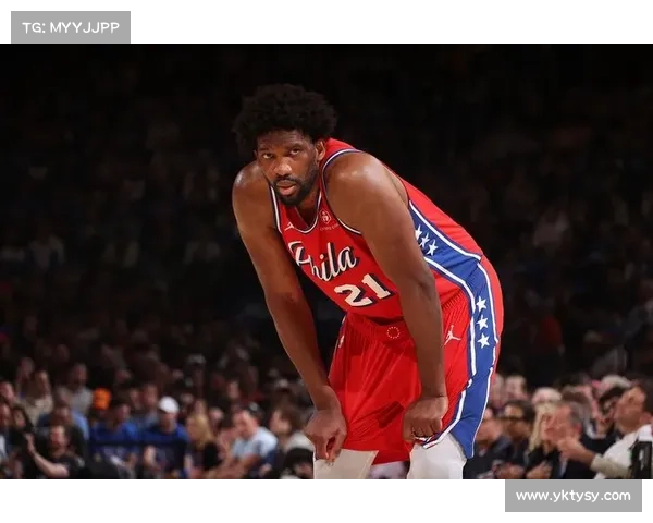 当马克西质疑恩比德时我们能从中领悟到的团队沟通与领导力的深刻意义 当马克西质疑恩比德时我们能从中领悟到的团队沟通与领导力的深刻意义